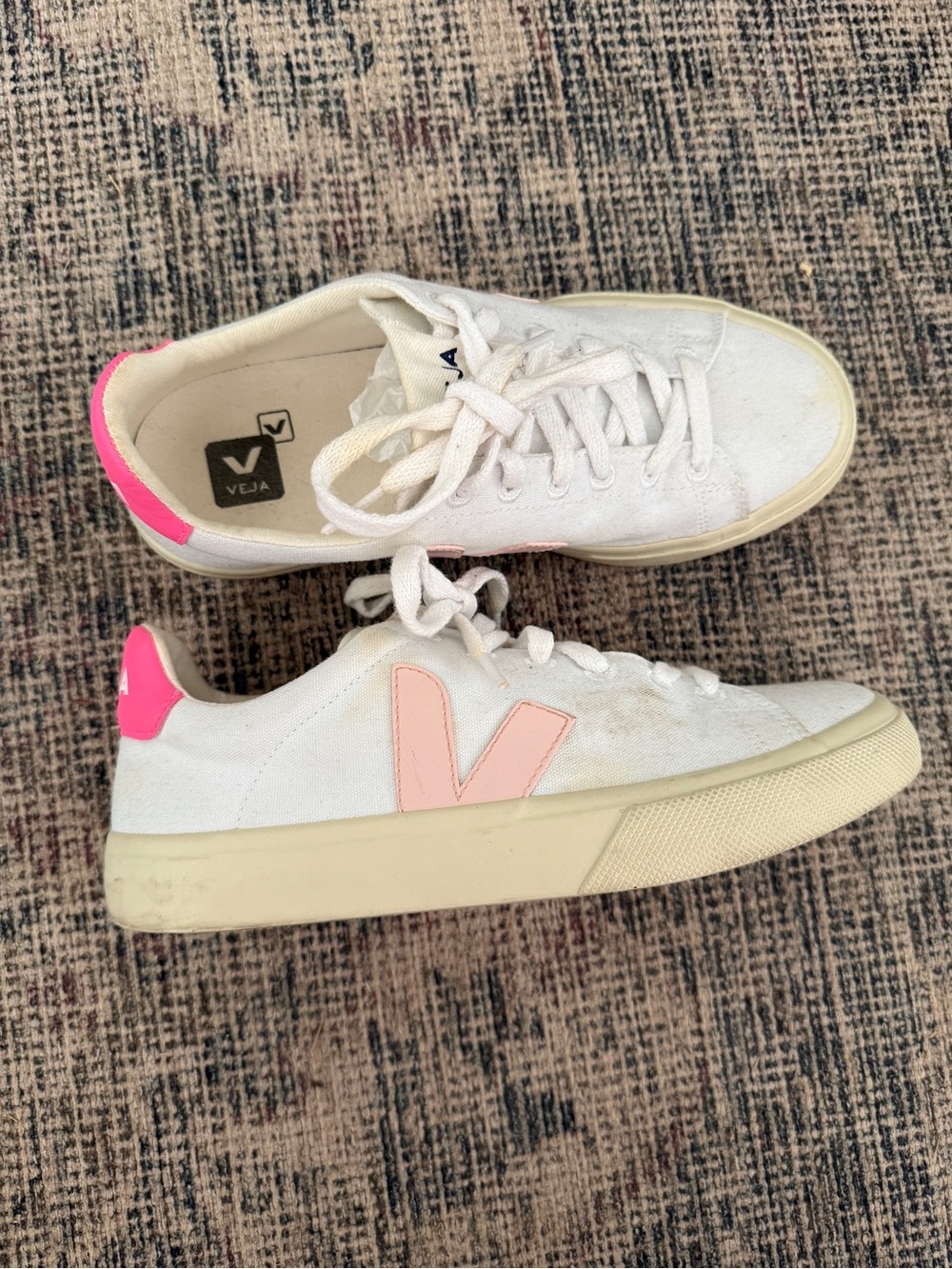 Veja Women's Campo White Pétale Sari Sneakers Pink Logo 7 38